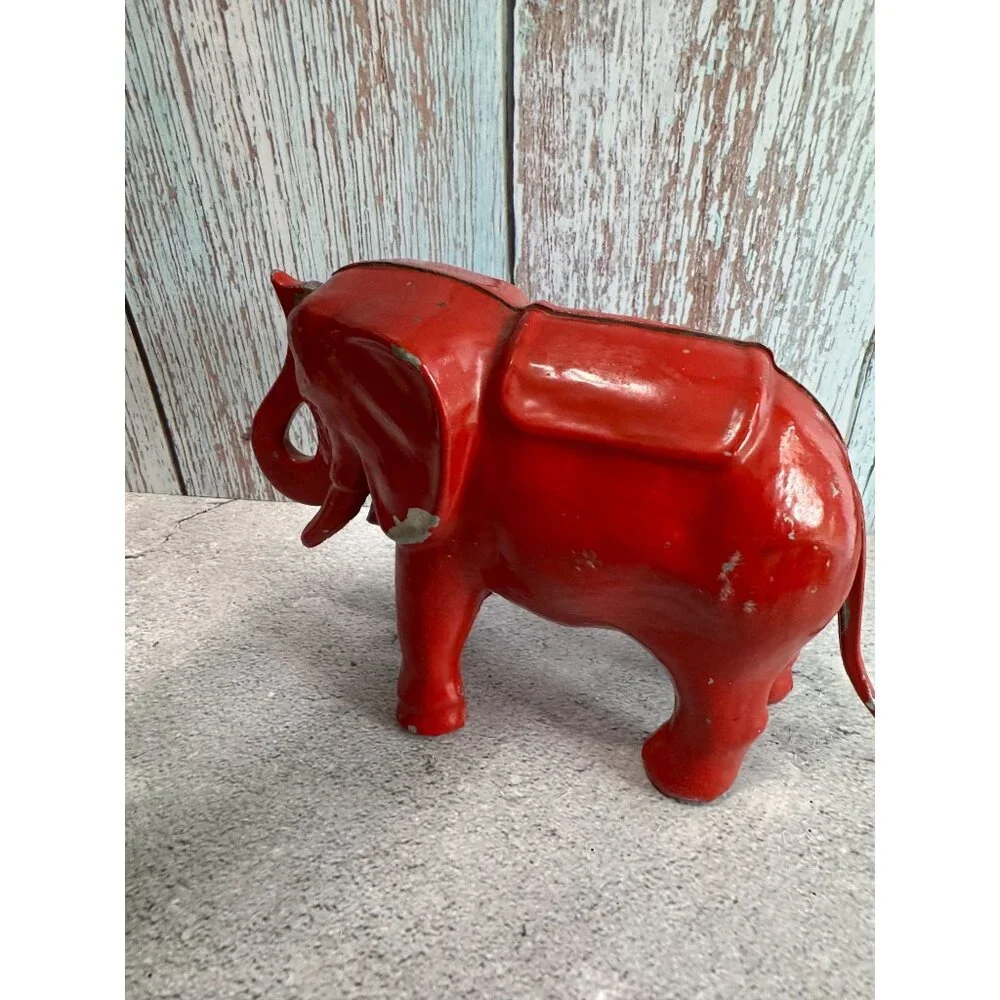 Antique Red Elephant Aluminum Push Tail Bank 7" X 5" Decorative Collectible - Picture 4 of 8